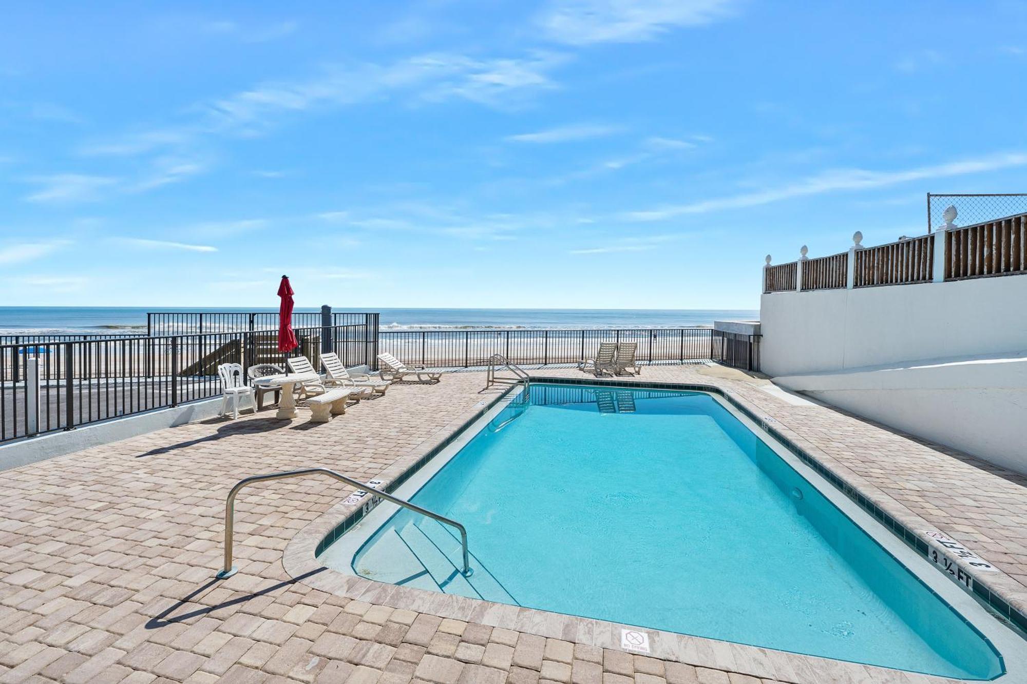 Oceanfront Daytona Beach Condo With Beach Views! Екстер'єр фото